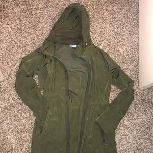 Athleta Rain/ Windbreaker, size S, Army Green